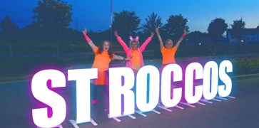 <h3><strong>Sign up to our Neon Night Walk</strong></h3>